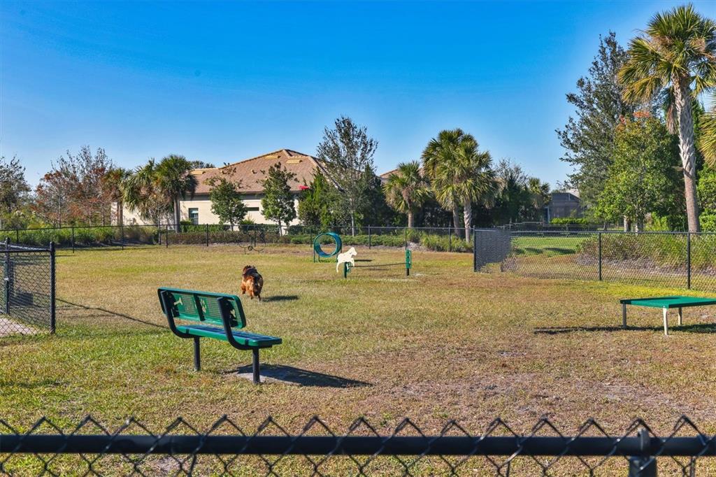 8113 Sternway Road Sarasota, FL 34240 - Photo 69 of 85