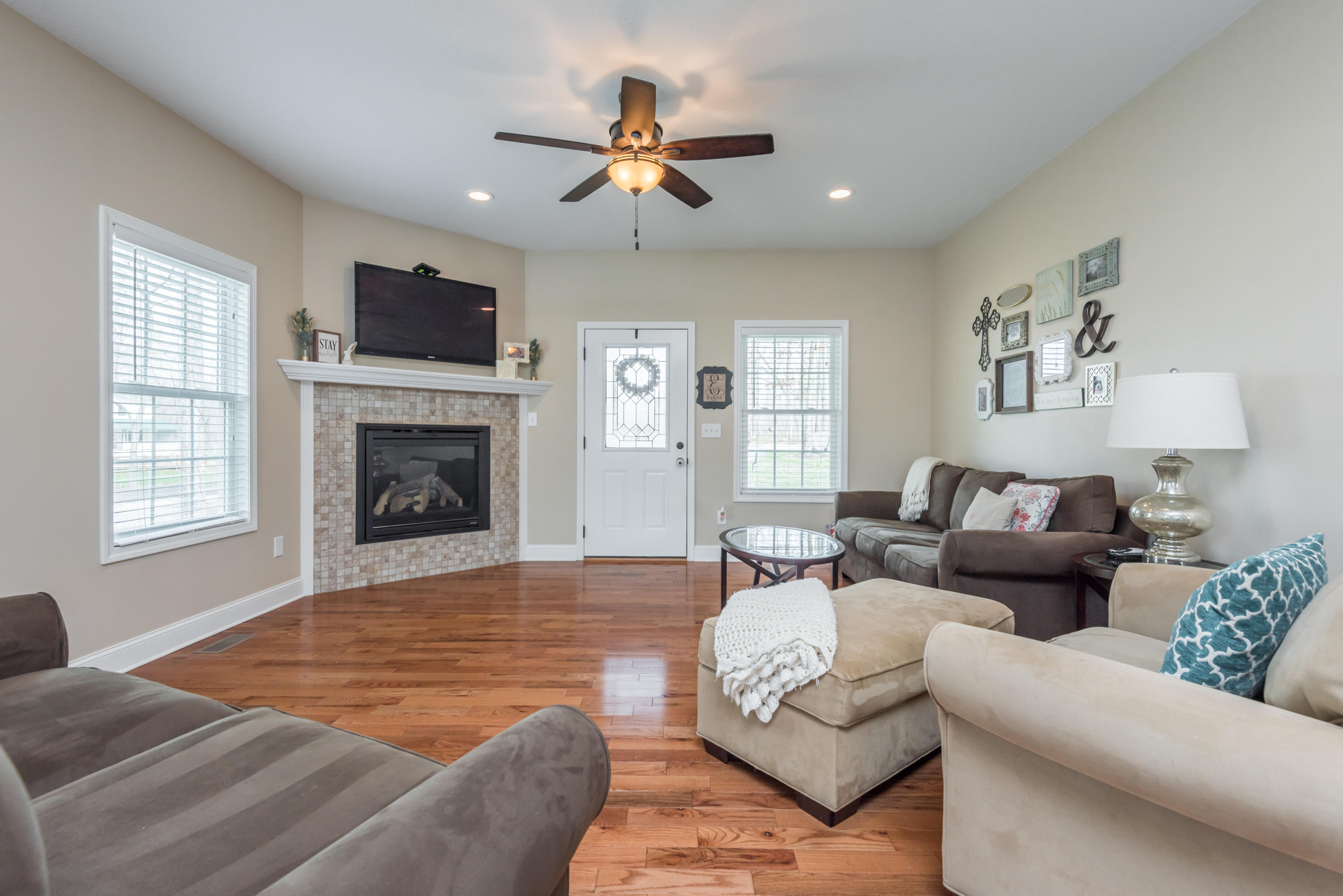 115 Deer Run Ridge Road Kingston, TN 37763 - Photo 4 of 29 115DeerRunRidgeRd-2