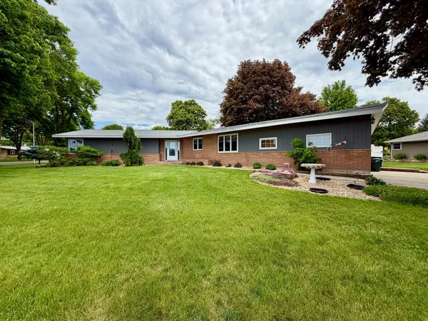 $419,900 | 306 South Fairview Drive, Luverne, MN 56156