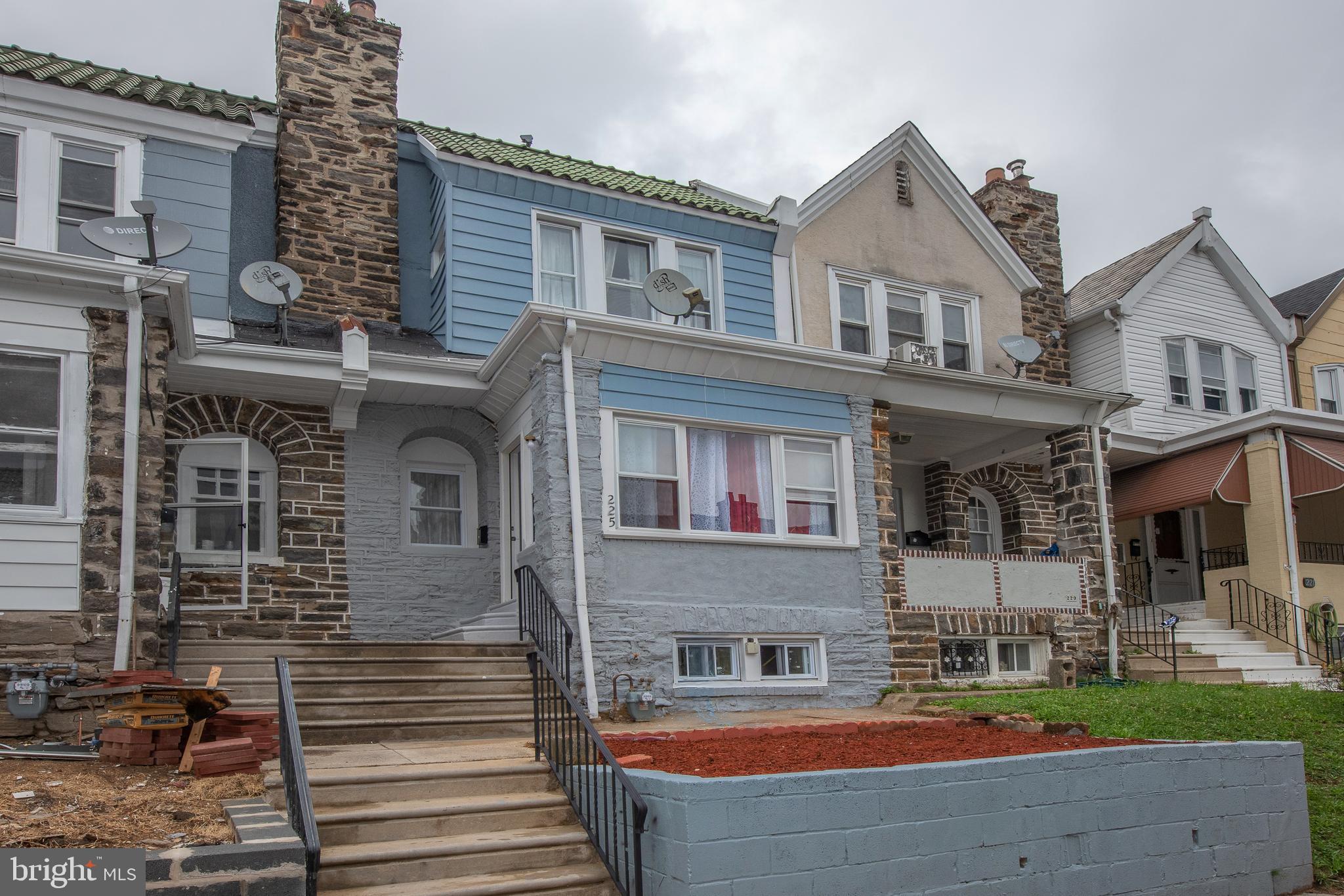 225 Avon Road Upper Darby, PA 19082 - Photo 1 of 39