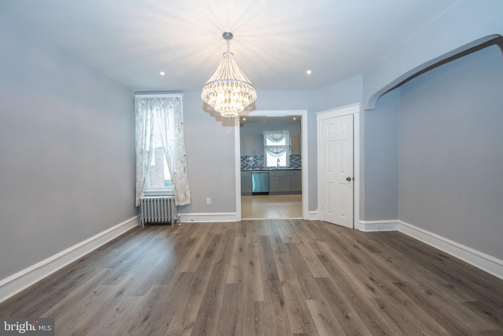 225 Avon Road Upper Darby, PA 19082 - Photo 11 of 39