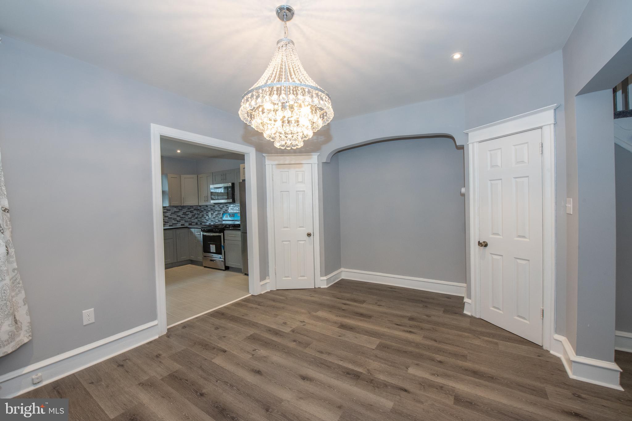 225 Avon Road Upper Darby, PA 19082 - Photo 12 of 39