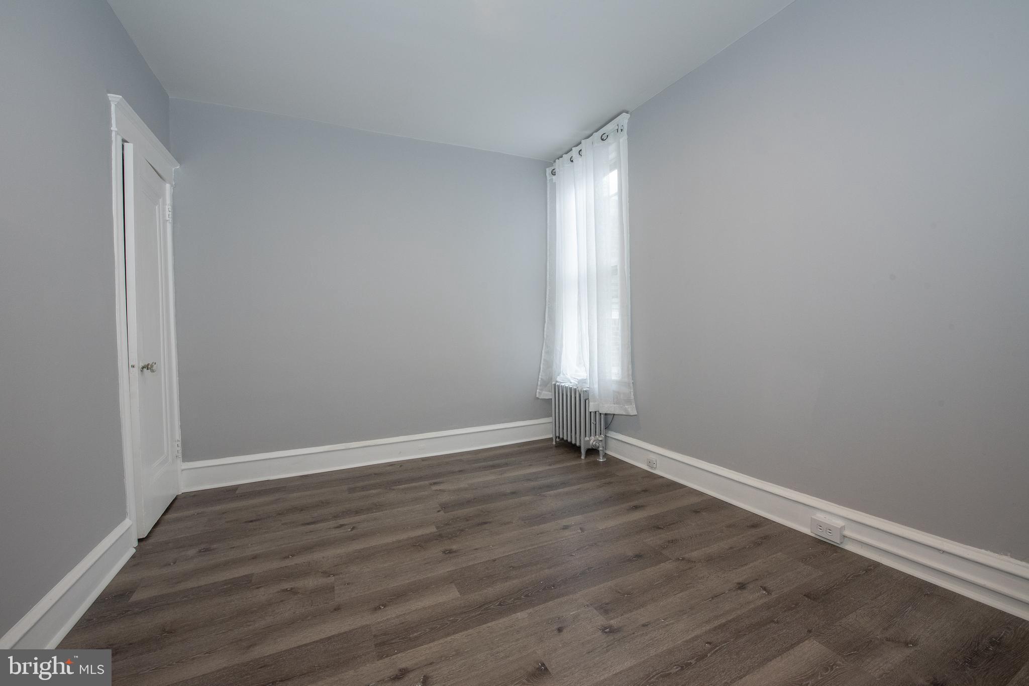 225 Avon Road Upper Darby, PA 19082 - Photo 26 of 39