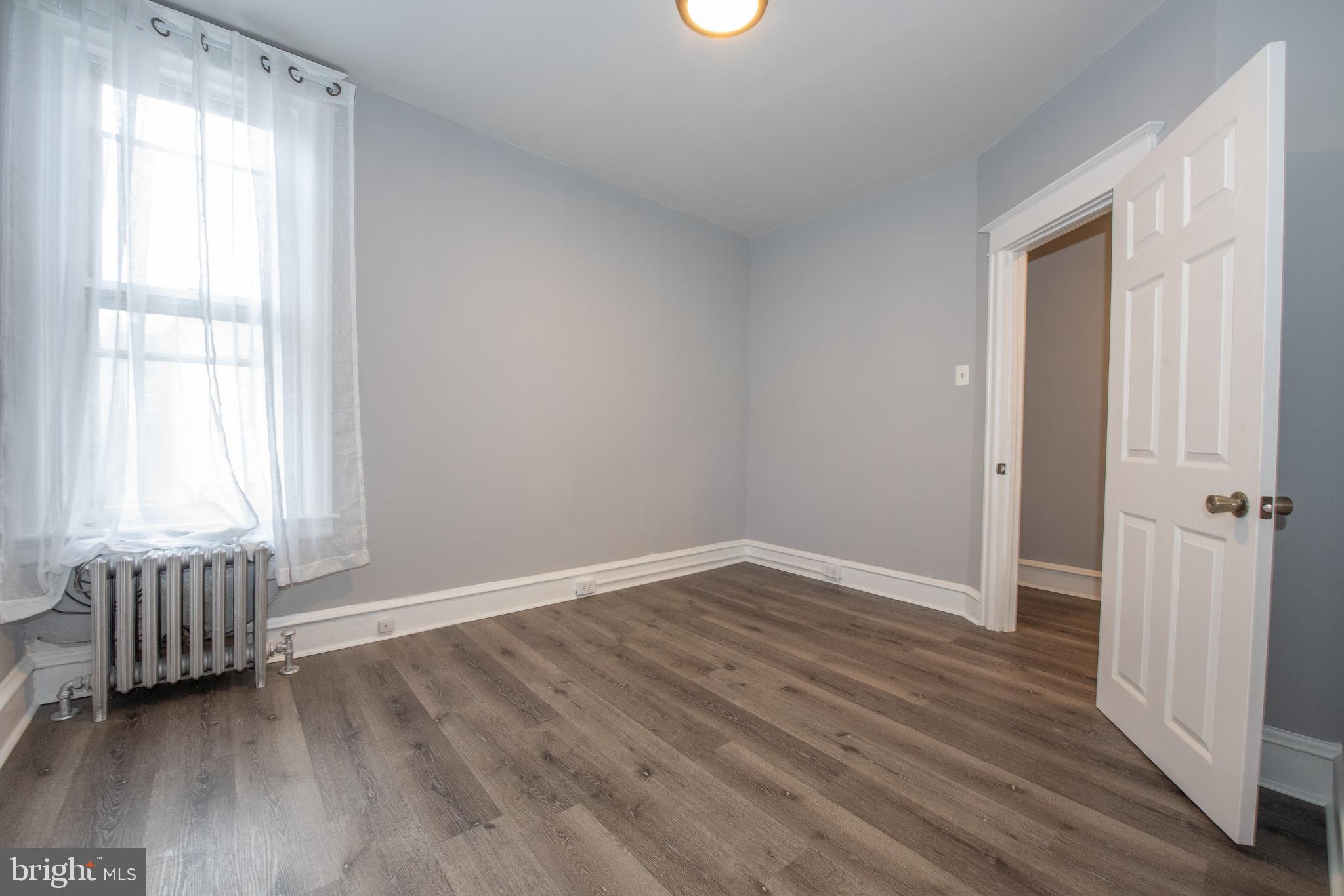225 Avon Road Upper Darby, PA 19082 - Photo 27 of 39