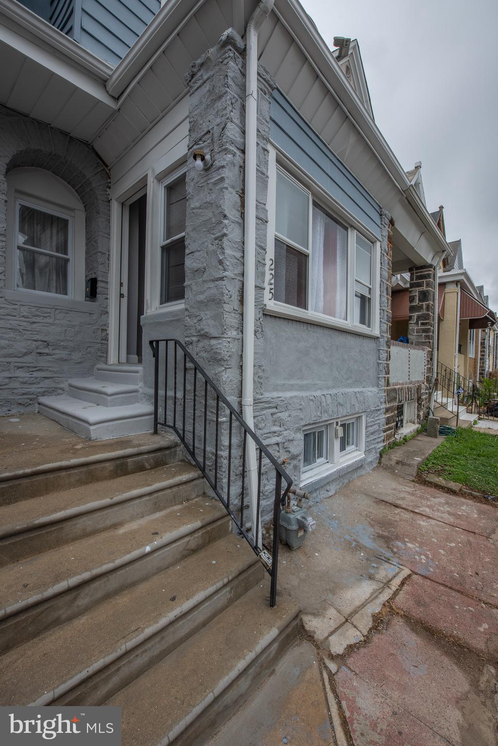225 Avon Road Upper Darby, PA 19082 - Photo 37 of 39