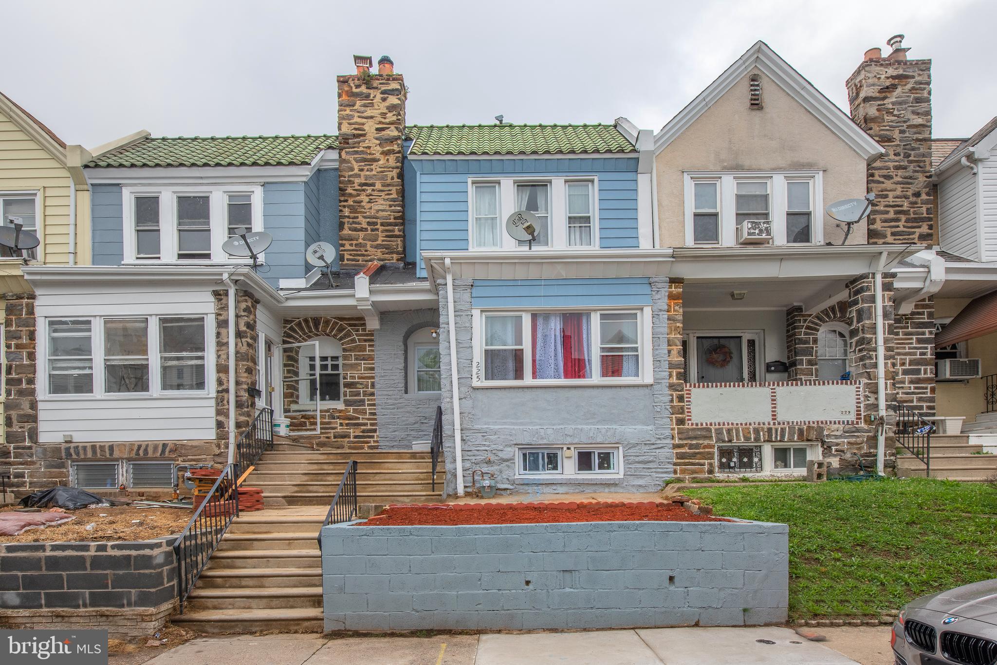 225 Avon Road Upper Darby, PA 19082 - Photo 6 of 39
