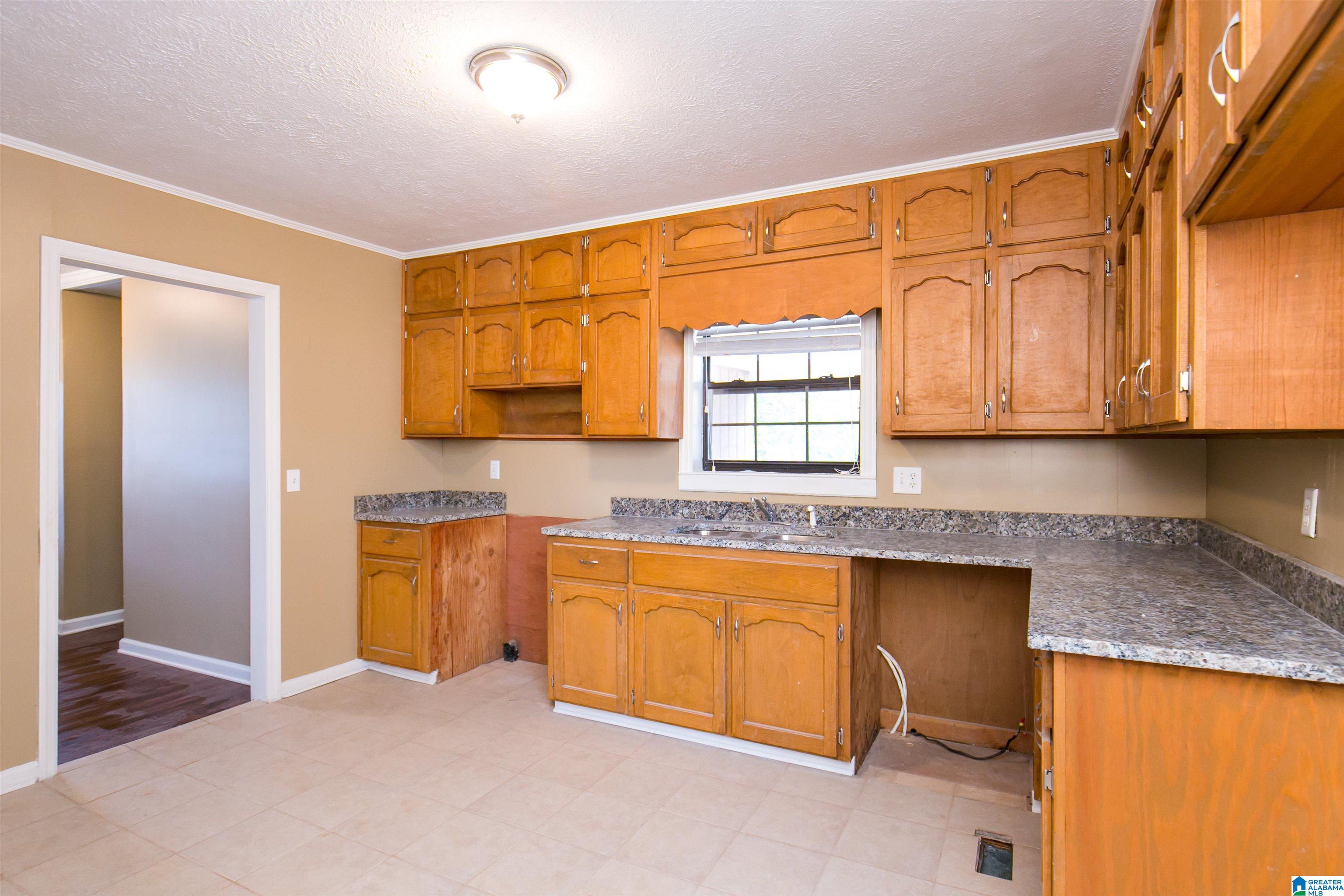 2670 Mooney Road Columbiana, AL 35051 - Photo 10 of 26