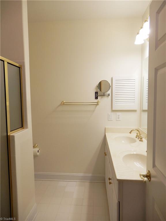 522 College Road Greensboro, NC 27410 - Photo 13 of 20 Primary Bath