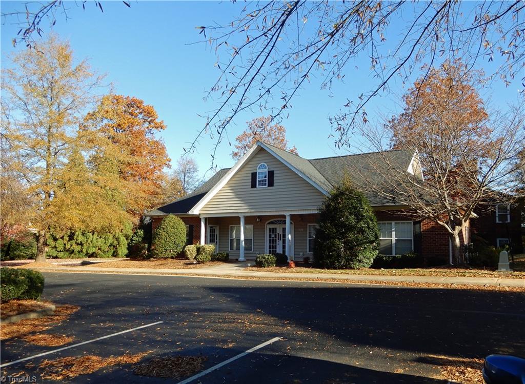 522 College Road Greensboro, NC 27410 - Photo 4 of 20 Club House