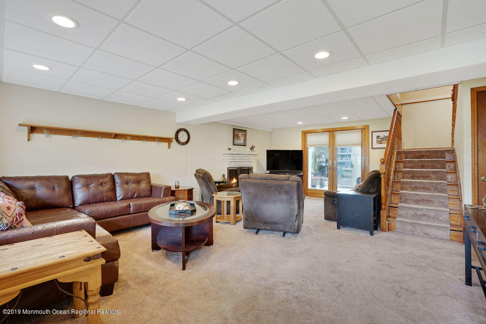 836 Partridge Run Point Pleasant, NJ 08742 - Photo 18 of 66 023_dsc03393-dsc03397