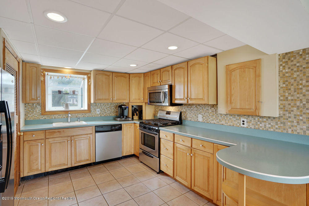 836 Partridge Run Point Pleasant, NJ 08742 - Photo 24 of 66 018_dsc03363-dsc03367