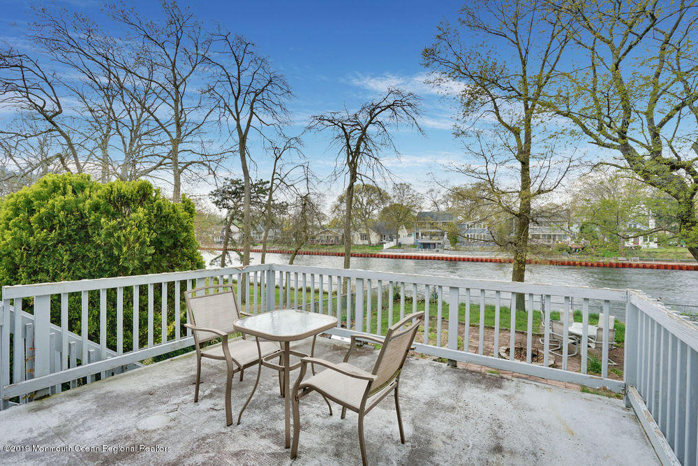 836 Partridge Run Point Pleasant, NJ 08742 - Photo 8 of 66 043_dsc03483-dsc03487_1
