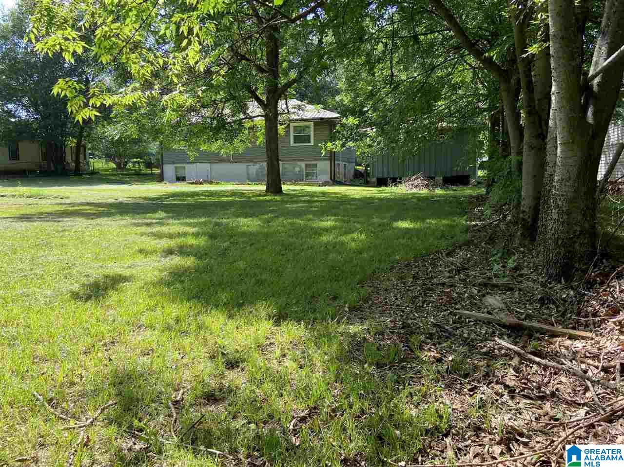1017 Eastern Valley Road Bessemer, AL 35020 - Photo 7 of 27