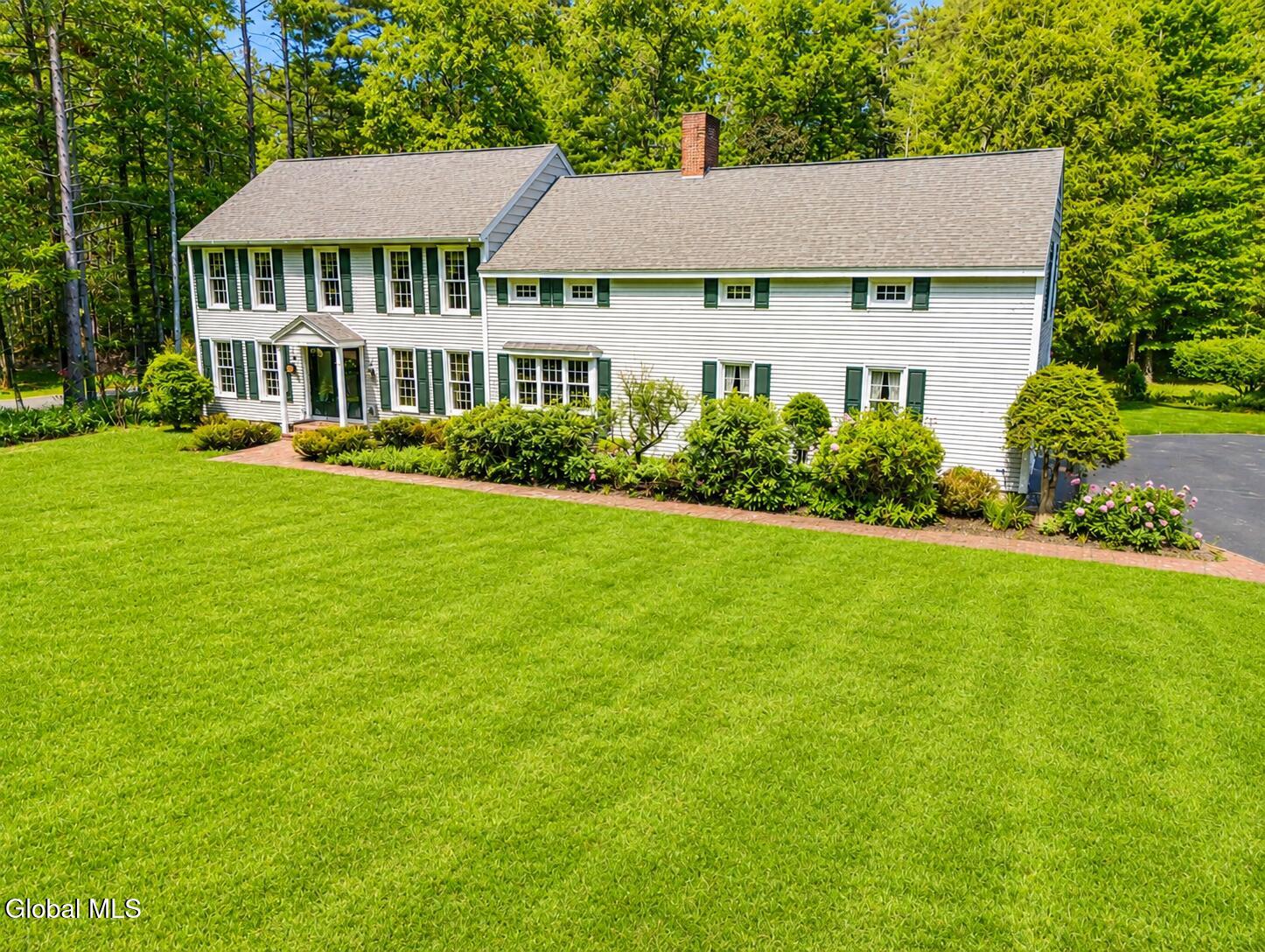 20 Lantern Hill Road Queensbury, NY 12804 - Photo 1 of 78 @) LANTERN