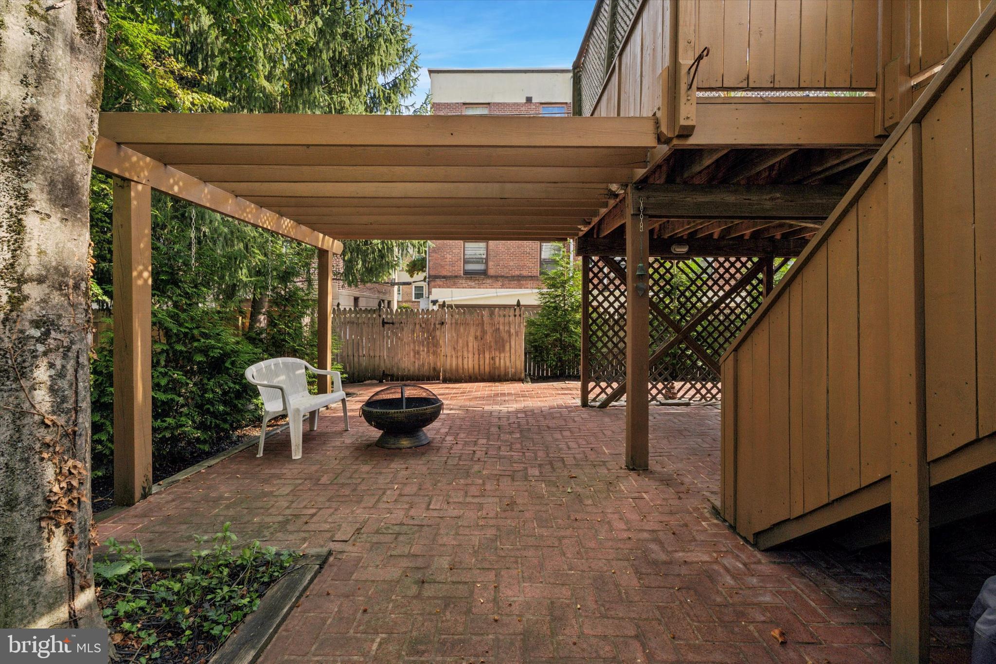 515 Conway Avenue Narberth, PA 19072 - Photo 25 of 27 a view of a two chairs in the patio