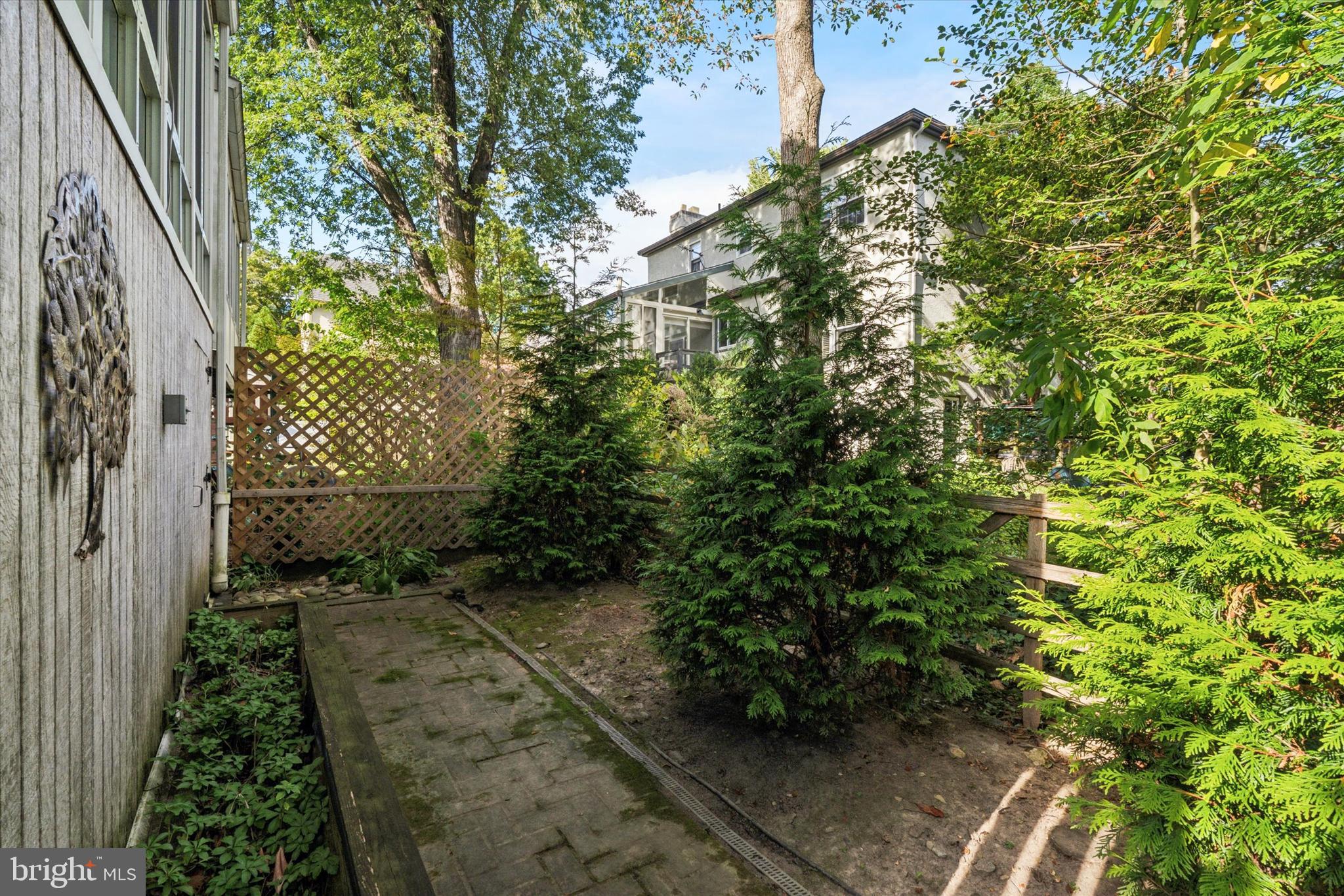515 Conway Avenue Narberth, PA 19072 - Photo 27 of 27 a view of a garden with pathway