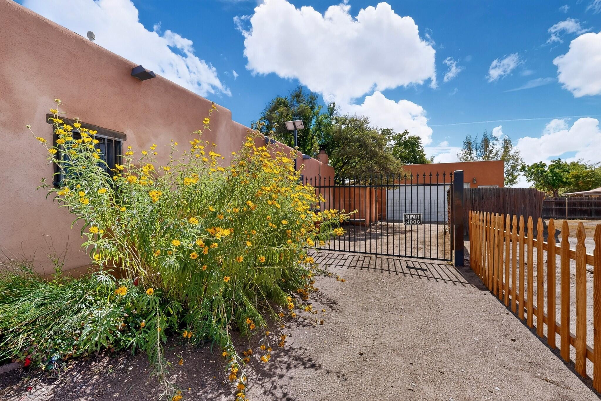 1730 Griegos Road Northwest Albuquerque, NM 87107 - Photo 41 of 45 Gallery Image 41