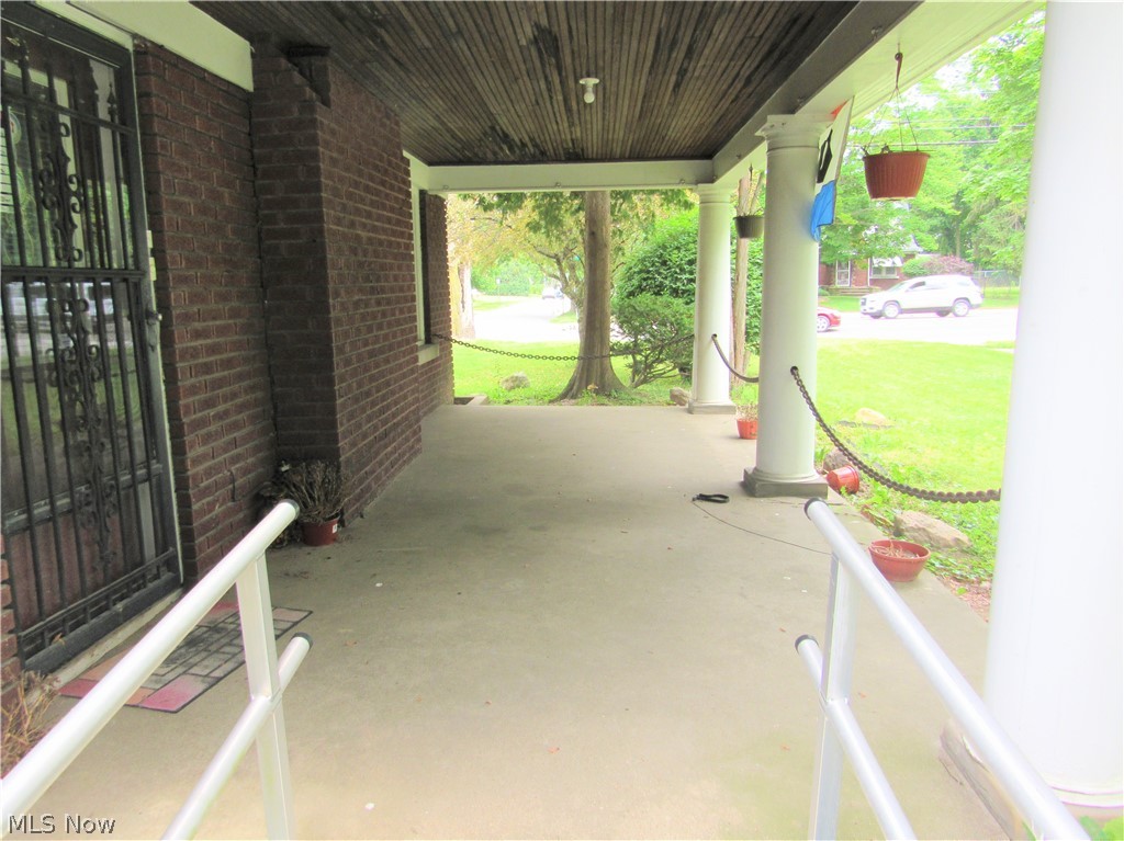 1009 Copley Road Akron, OH 44320 - Photo 32 of 34