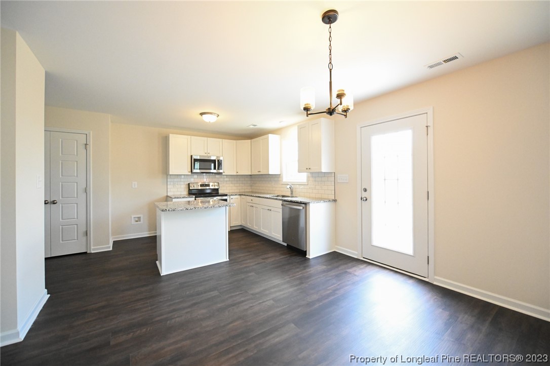 1720 Ramsdale Road Hope Mills, NC 28348 - Photo 10 of 27 Gallery Image 10