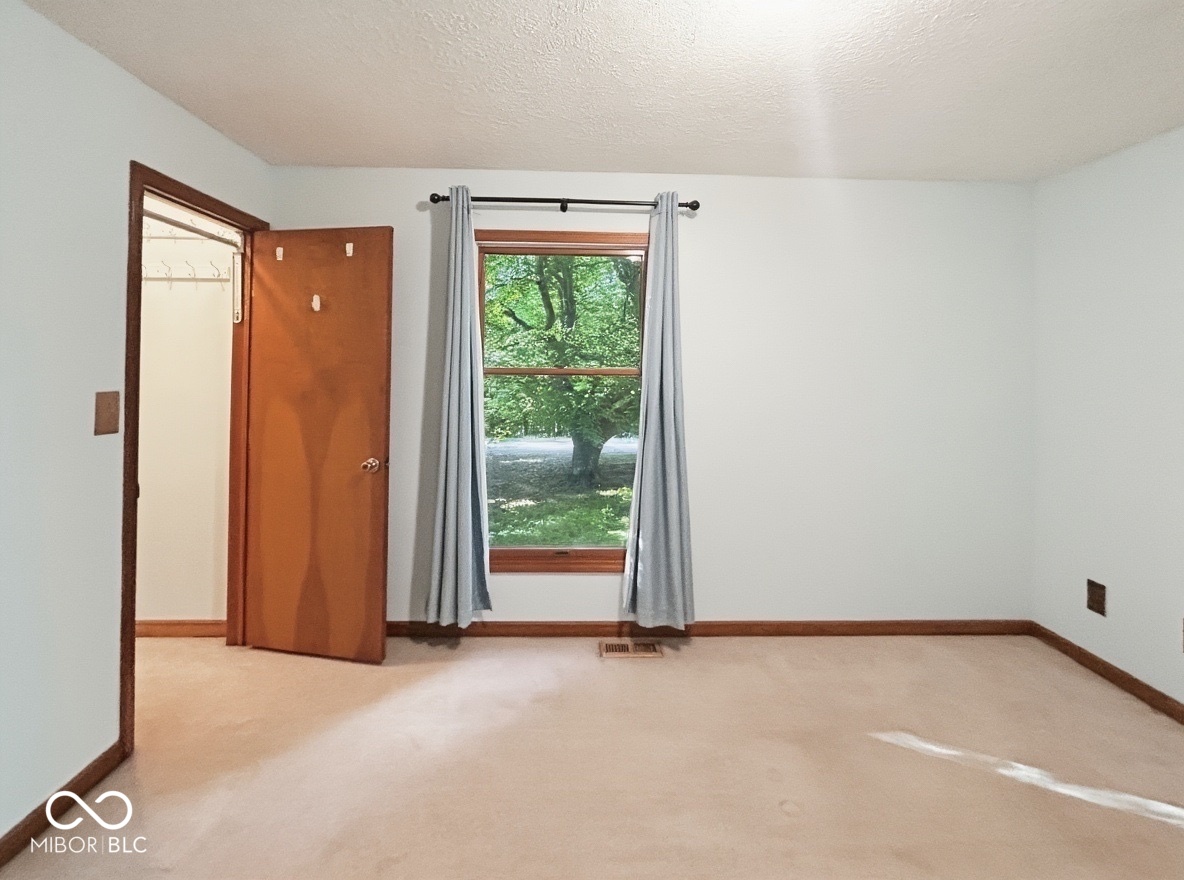 1492 Ranch Trail Martinsville, IN 46151 - Photo 36 of 63
