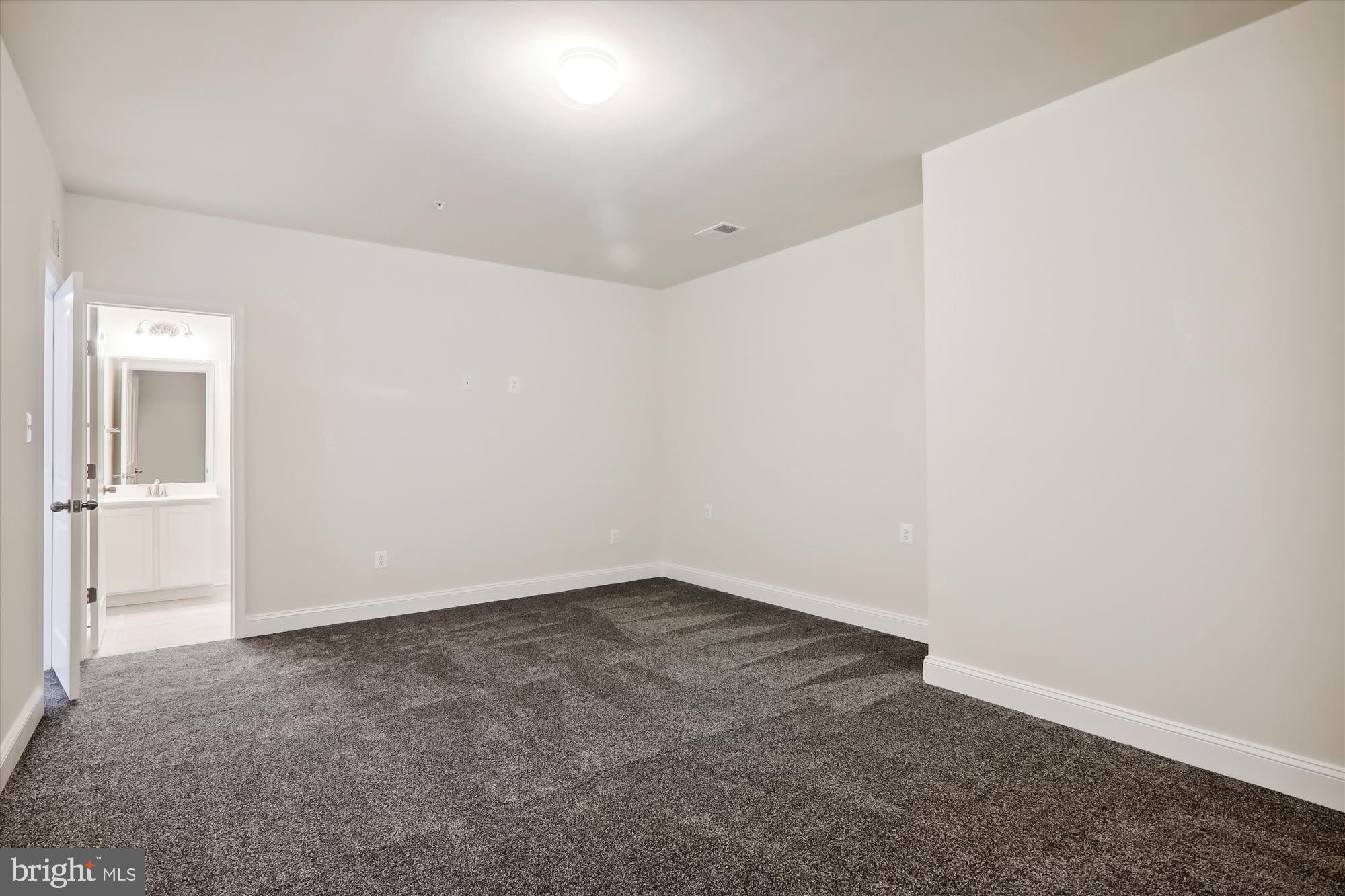 4009 Diamondhead Avenue Bowie, MD 20721 - Photo 37 of 40