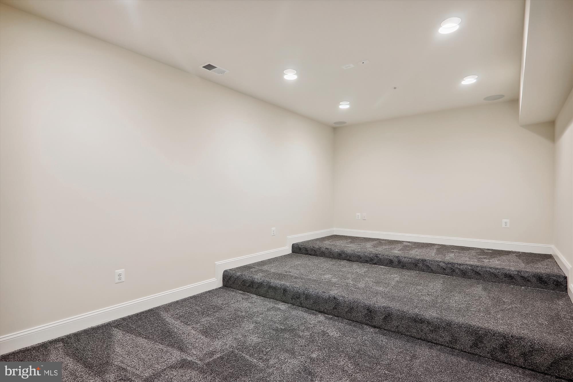 4009 Diamondhead Avenue Bowie, MD 20721 - Photo 38 of 40