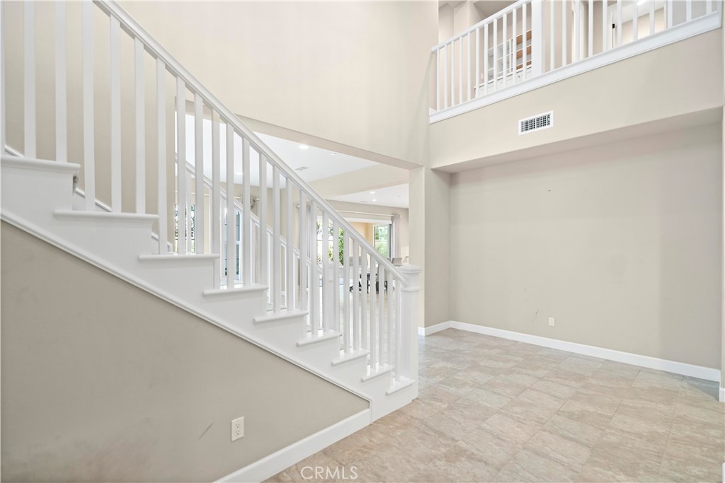 121 Paxton Irvine, CA 92620 - Photo 9 of 61