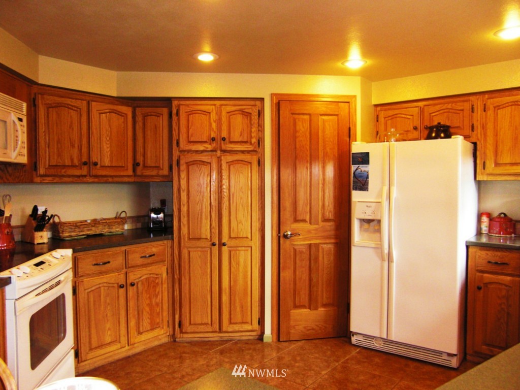 2774 Haynie Road Custer, WA 98240 - Photo 11 of 25