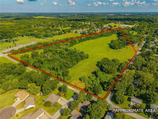 $230,000 | Water Street South, Clinton, MO 64735