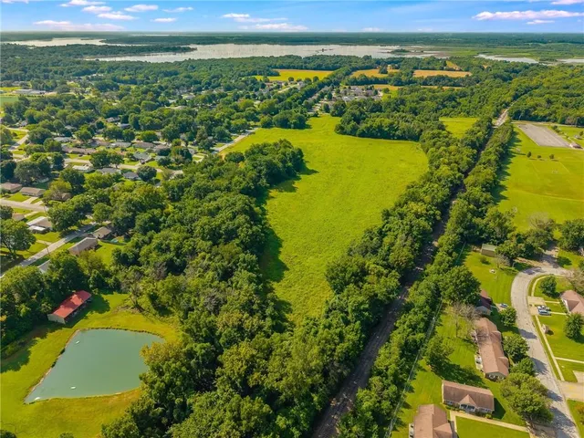 $230,000 | Water Street South, Clinton, MO 64735