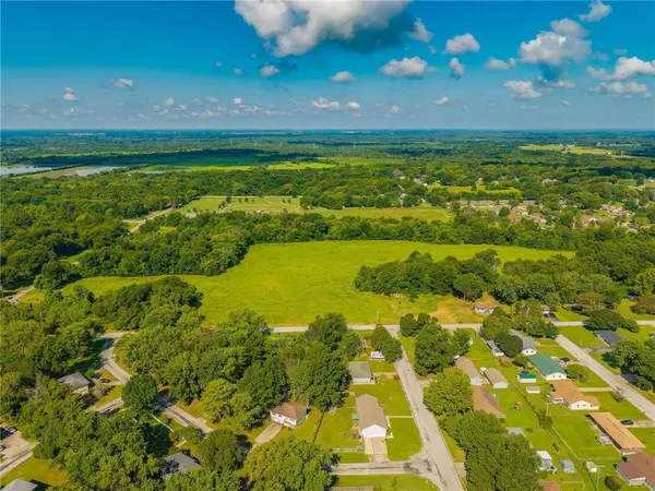 $230,000 | Water Street South, Clinton, MO 64735