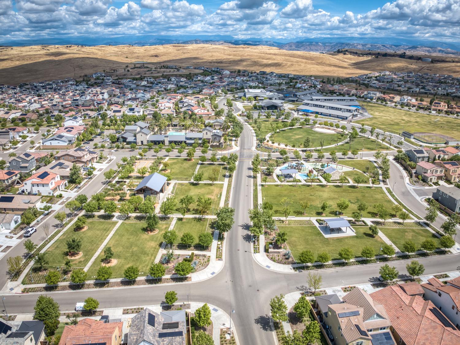 4185 Ryan Lane Madera, CA 93636 - Photo 52 of 63 an aerial view of residential building and lake