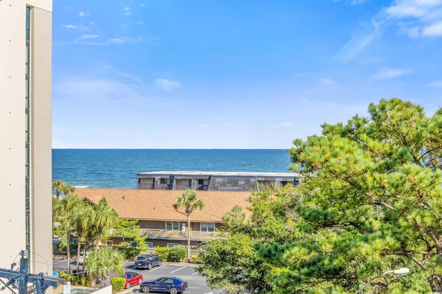 $183,500 | 210 75th Avenue North, Unit 4045, Myrtle Beach, SC 29572