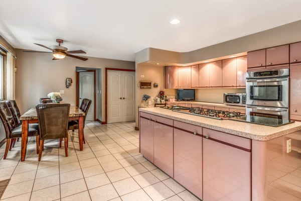 30 Ellen Road Stoneham, MA 02180 - Photo 16 of 30 Gallery Image 16