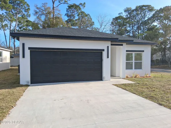 $2,200 | 1621 Illinois Street, Daytona Beach, FL 32114