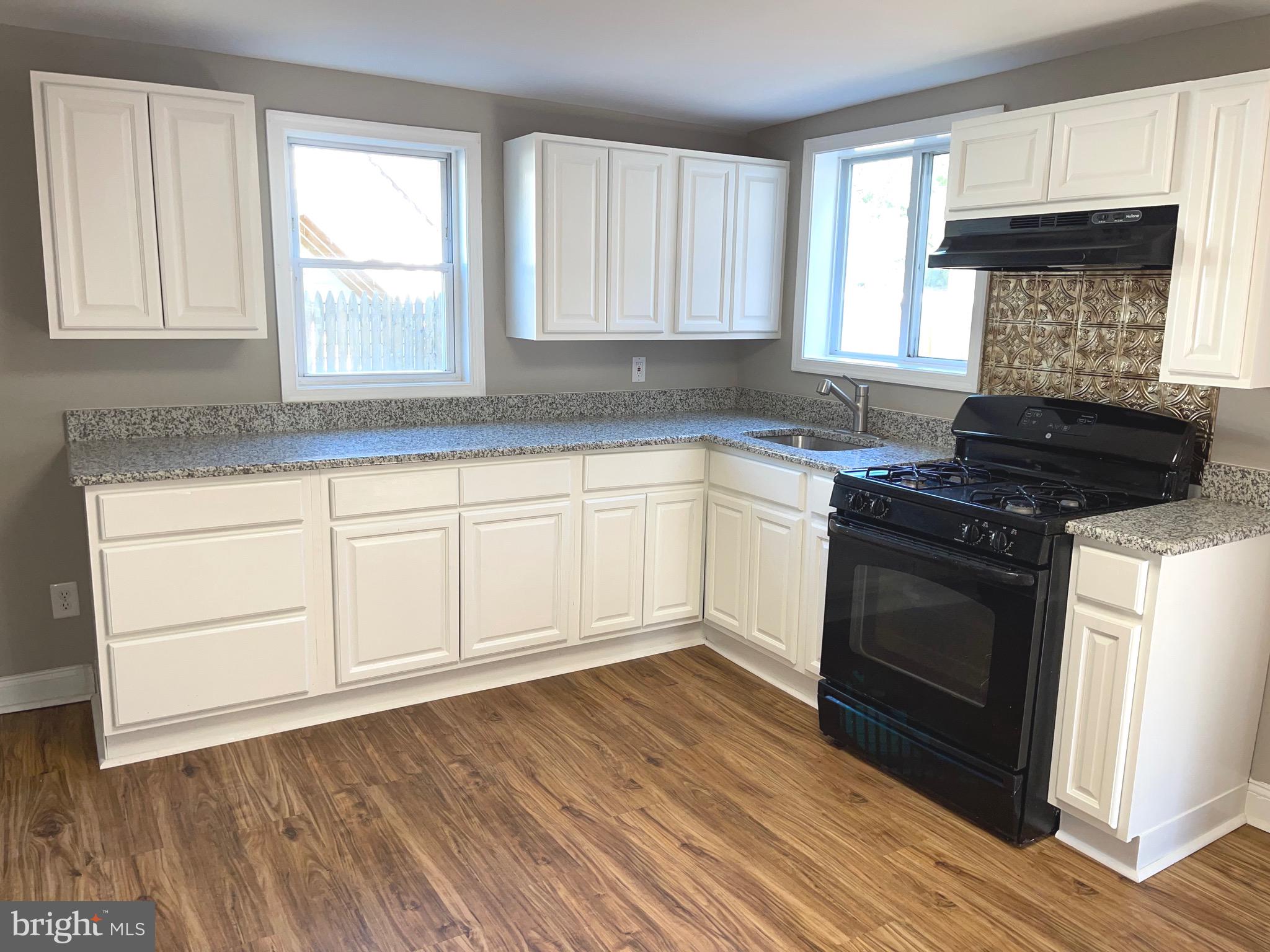 8 West Taunton Road Berlin, NJ 08009 - Photo 8 of 25