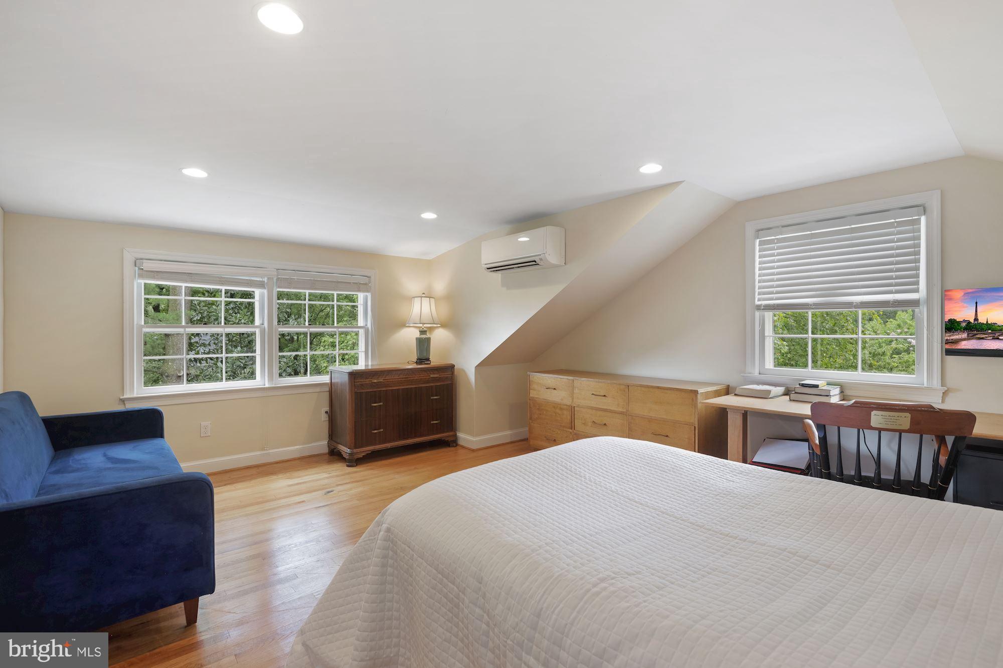 5306 Elliott Road Bethesda, MD 20816 - Photo 15 of 25 Fourth Bedroom