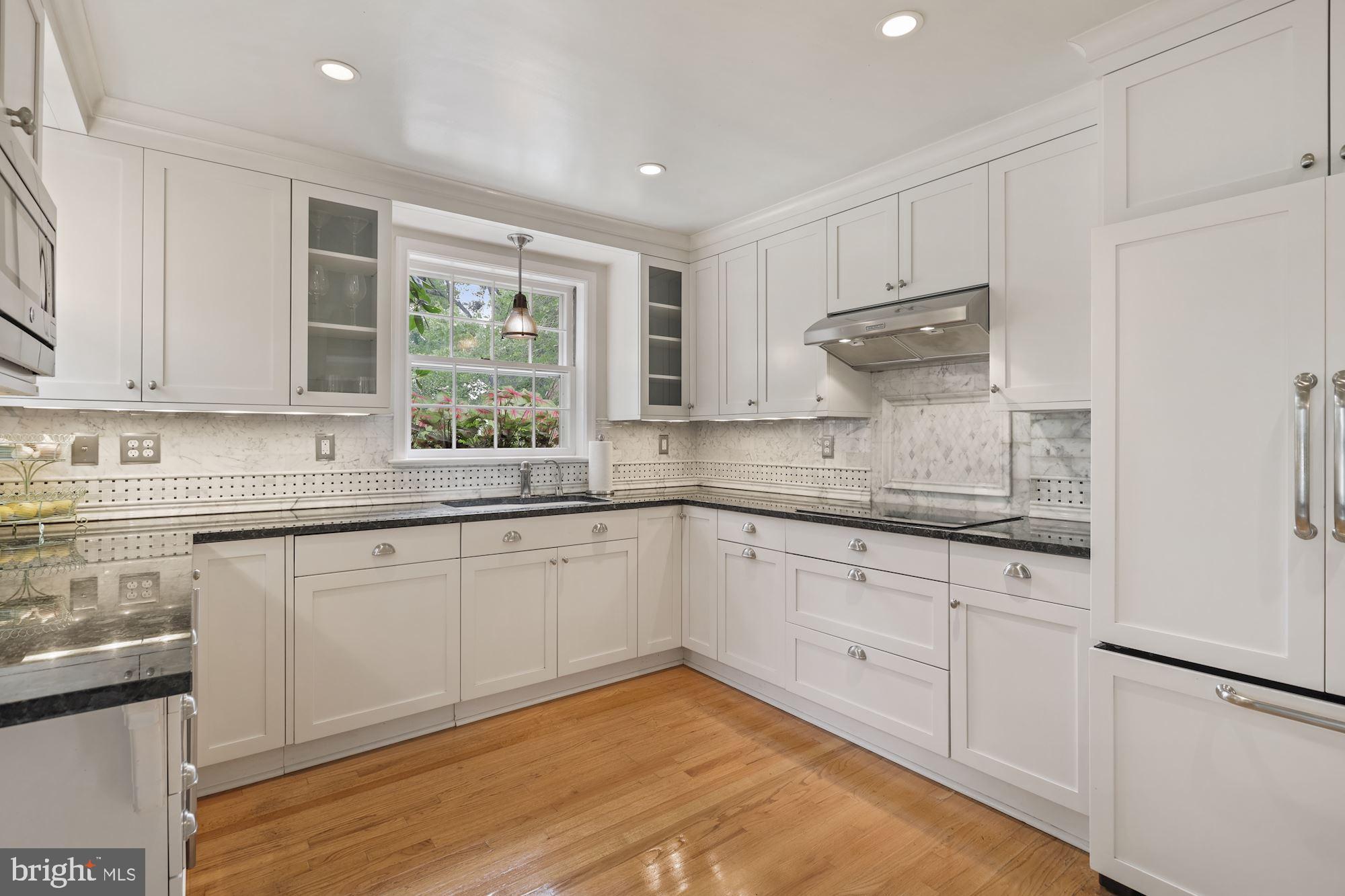 5306 Elliott Road Bethesda, MD 20816 - Photo 6 of 25 Kitchen