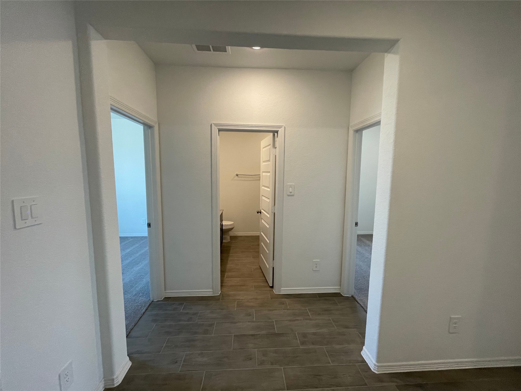 9695 Caney Trails Road Conroe, TX 77303 - Photo 4 of 15