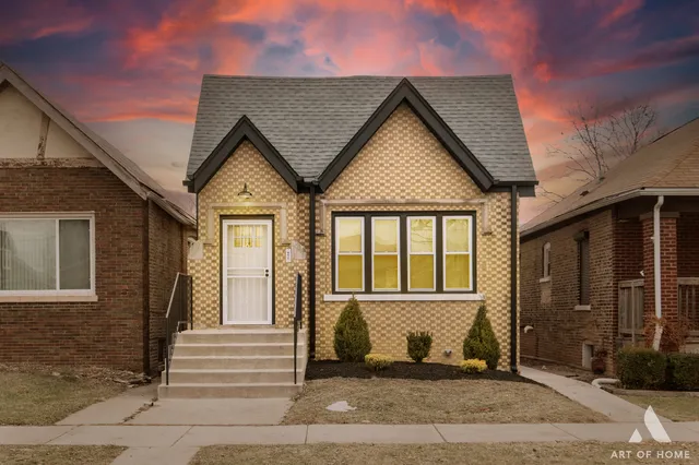 $349,900 | 10229 South Aberdeen Street, Chicago, IL 60643