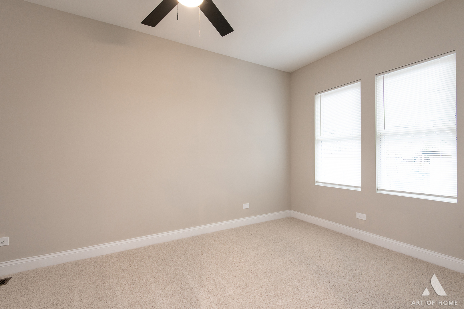 10229 South Aberdeen Street Chicago, IL 60643 - Photo 11 of 33 an empty room with a window