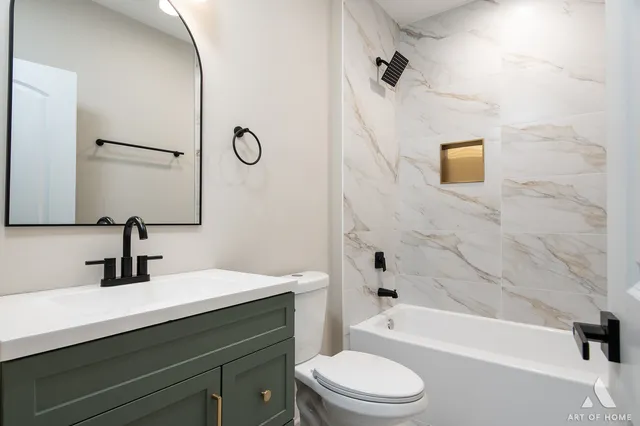 $349,900 | 10229 South Aberdeen Street, Chicago, IL 60643