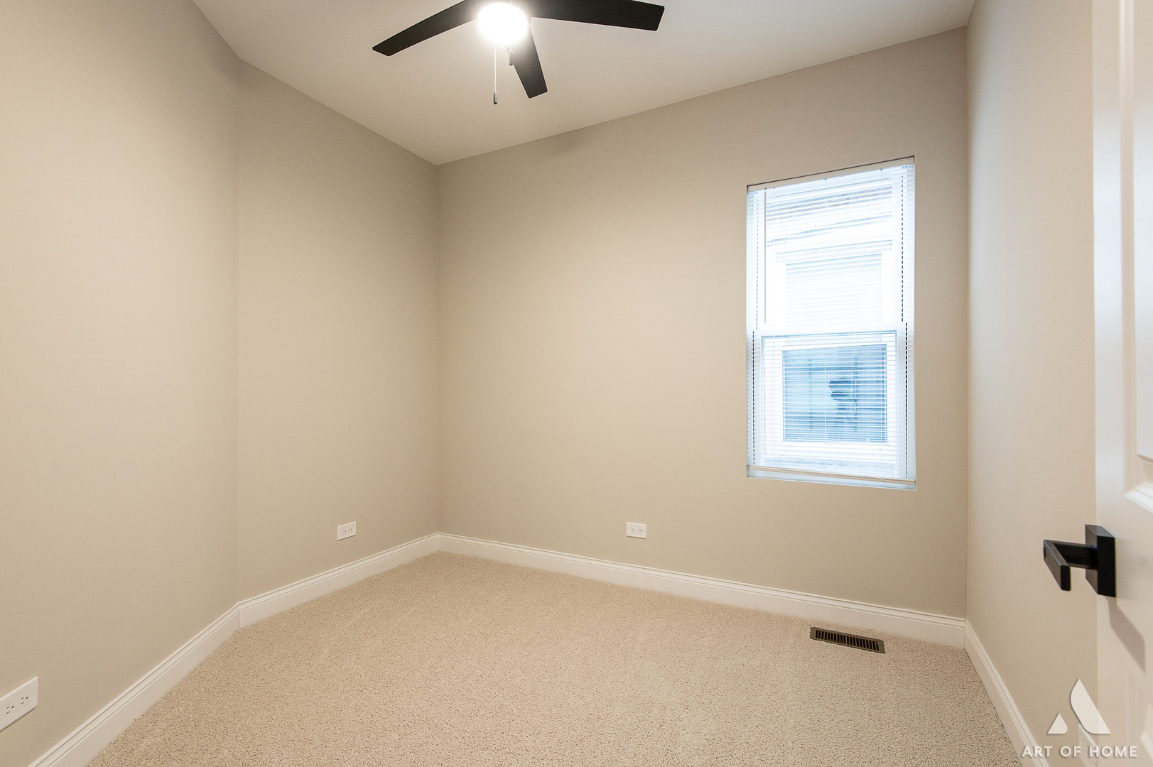 10229 South Aberdeen Street Chicago, IL 60643 - Photo 15 of 33 an empty room with a window