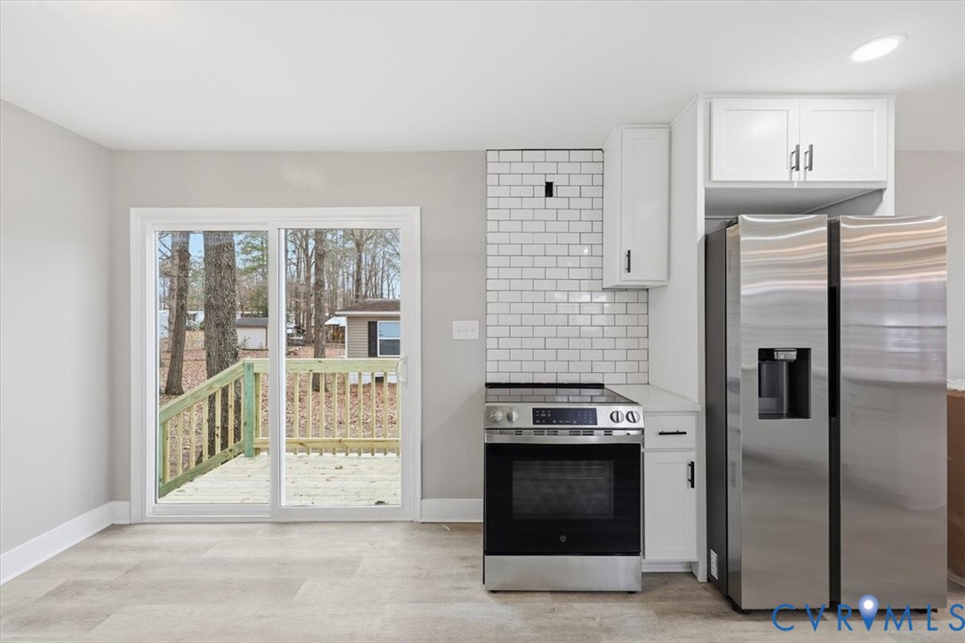 2007 Circlestone Court Colonial Heights, VA 23834 - Photo 9 of 24 a view of a kitchen with refrigerator and a sink