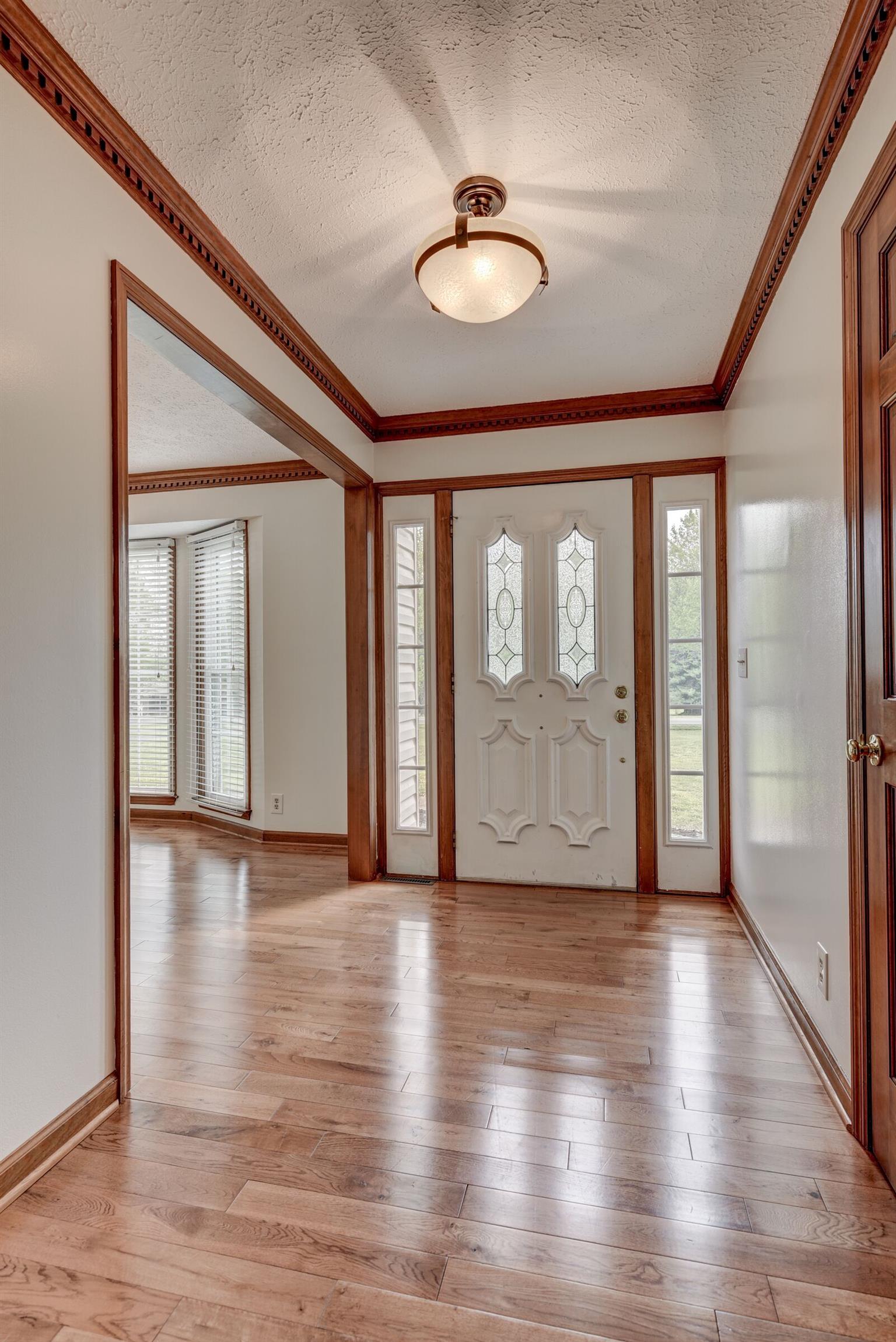 2708 Cages Bend Road Gallatin, TN 37066 - Photo 4 of 27 Gallery Image 4