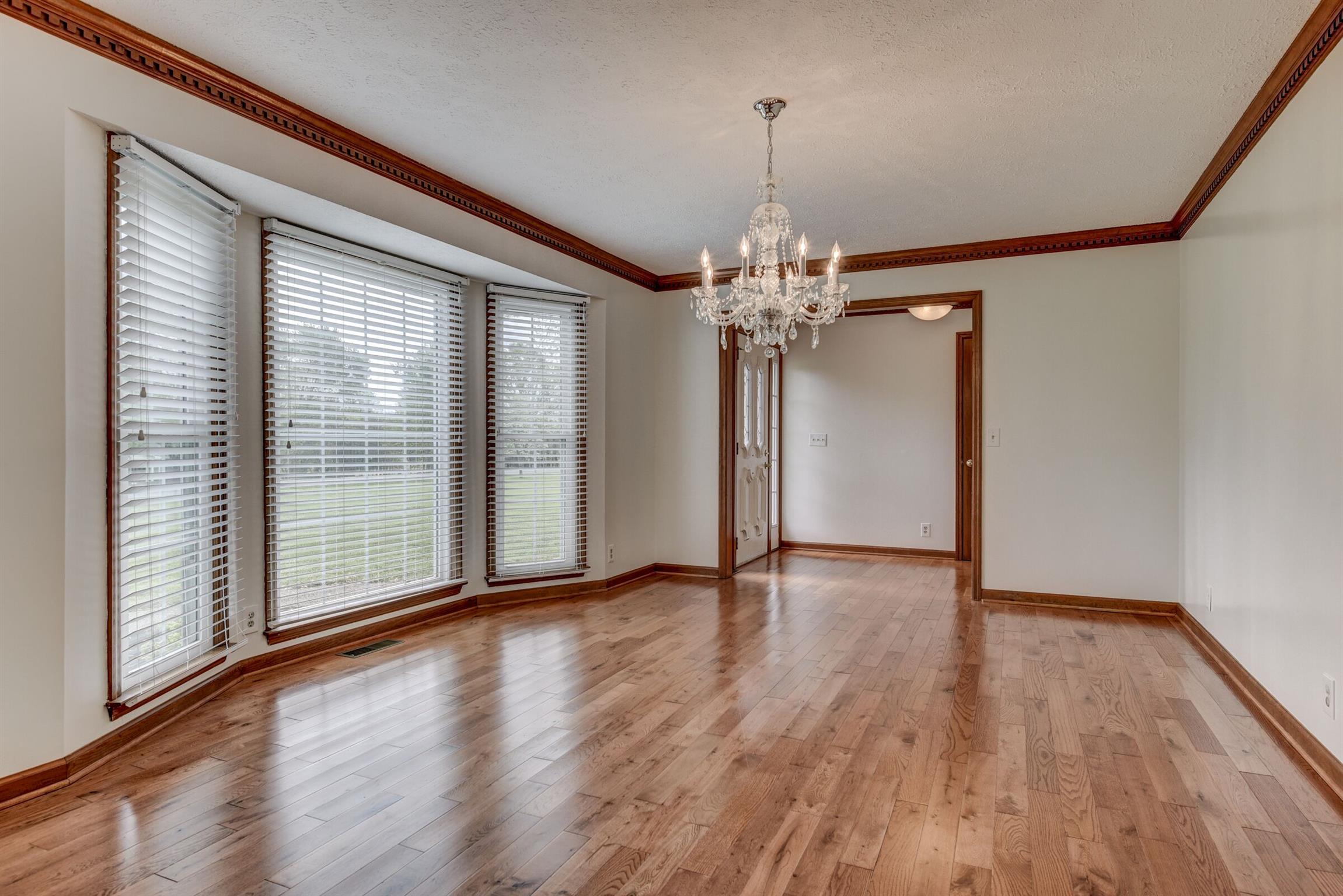 2708 Cages Bend Road Gallatin, TN 37066 - Photo 6 of 27 Gallery Image 6