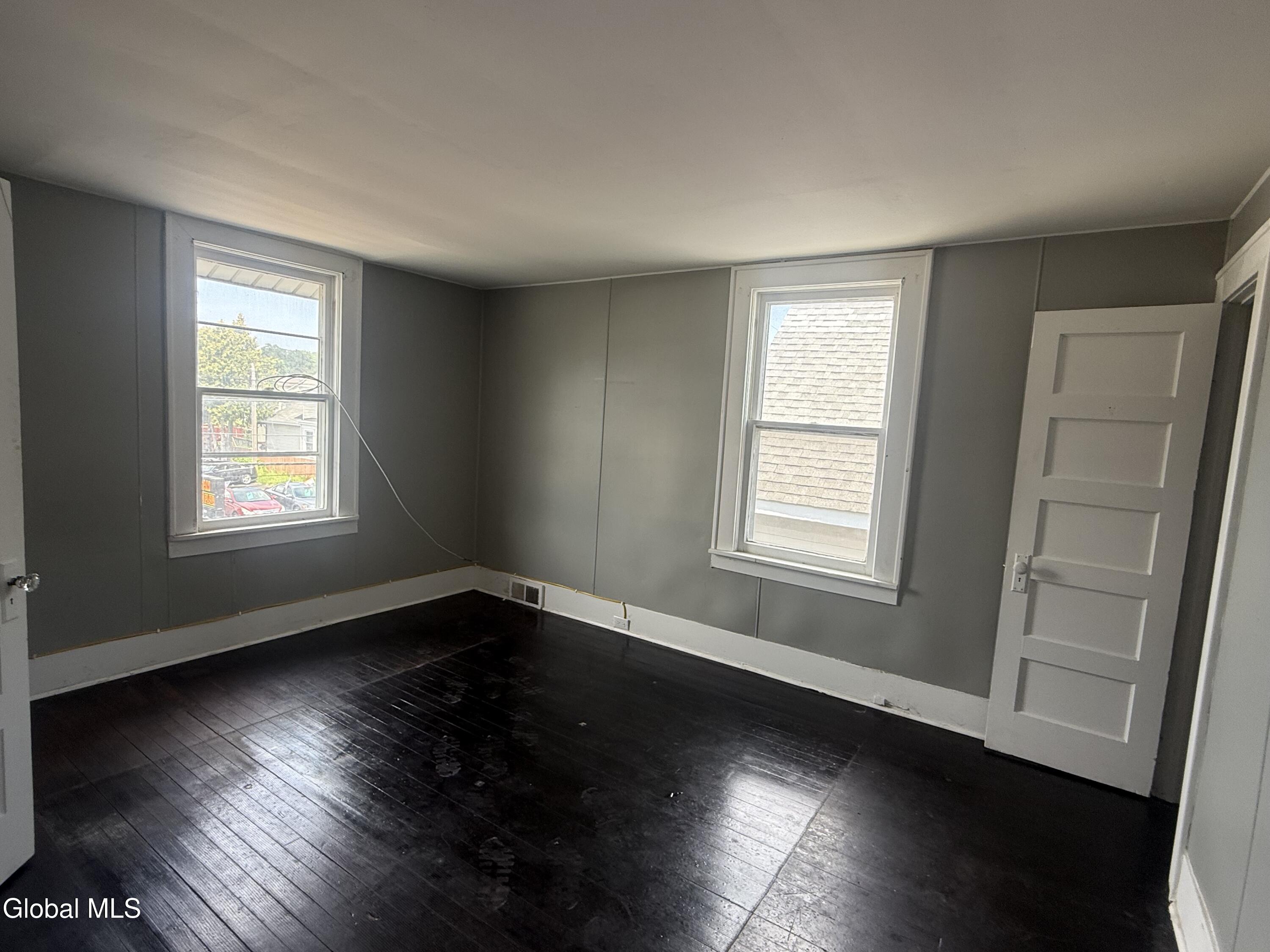 2228 Guilderland Avenue Schenectady, NY 12306 - Photo 9 of 11 IMG_6618