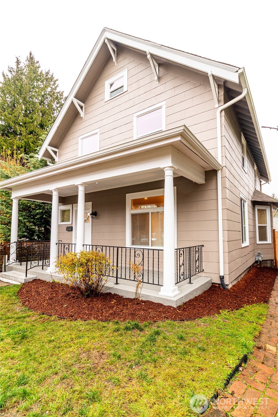 917 South Sheridan Avenue Tacoma, WA 98405 - Photo 35 of 36