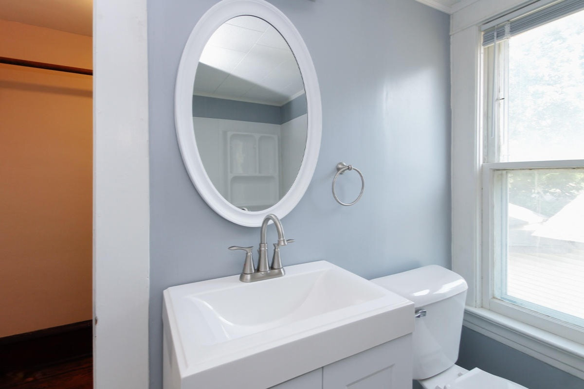 206 Middle Street Three Rivers, MI 49093 - Photo 14 of 23 206 Middle St-114