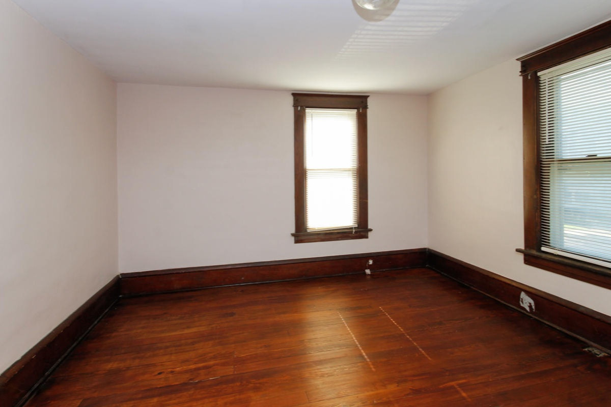 206 Middle Street Three Rivers, MI 49093 - Photo 16 of 23 206 Middle St-116